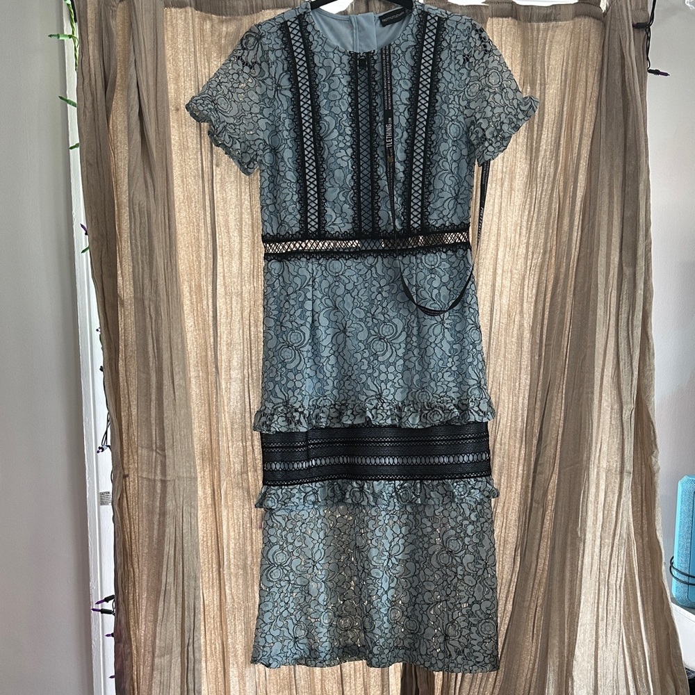 PrettyLittleThing Blue and Black Lace Midi Dress